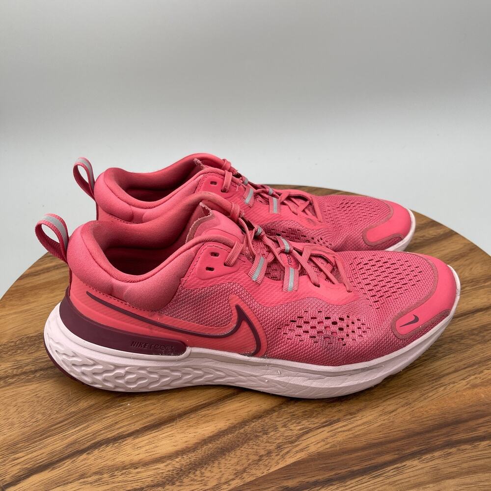 Nike React Miler 2 Shoes Womens Size 9.5 Pink Running Comfort Walking Sneakers